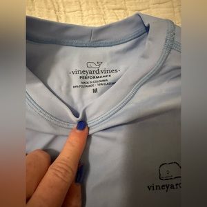 Vineyard Vines performance rash guard